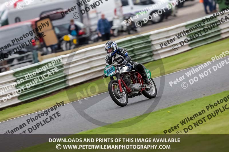 Vintage motorcycle club;eventdigitalimages;mallory park;mallory park trackday photographs;no limits trackdays;peter wileman photography;trackday digital images;trackday photos;vmcc festival 1000 bikes photographs
